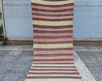Two Sided Useable Vintage 2x7 Kitchen rug , 2.49 x 6.69 runner kilim rug, stair rug, hallway rug, entryway boho aztec rug