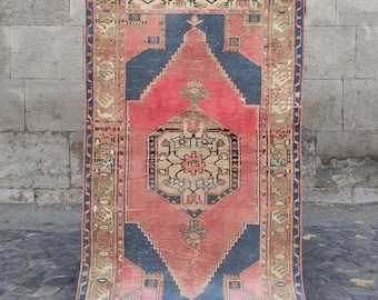 Turkish Maden Handwoven Rug , 3.31 x 6.5 Vintage Boho Rug, Rustic handmade area Rug, aztec old kitchen rug
