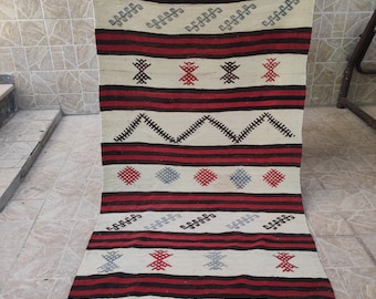 キリム　ラグ　ヴィンテージ ヴィンテージキリムラグ：2.91 x 5.15 カラフルな刺繍入りトルコウール