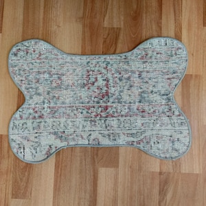 Tapis vintage pour bol de nourriture pour animaux de compagnie, coussin en forme d&#39;os pour chien, tapis pour animal de compagnie, tapis en feutre pour chien, emplacements pour animal de compagnie, cadeau pour animal de compagnie, tapis fait main, tapis turc