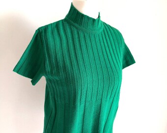 M - Strickshirt, Stricktop, gestricktes T-Shirt, Oberteil, grün, grasgrün mit Mockneck, hohem Kragen