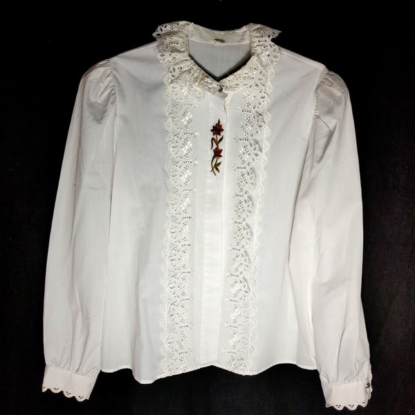 Chemisier traditionnel brodé pour femme, chemisier vintage autrichien, blanc, manches longues, avec broderie à oeillets et volants Broderie Anglaise, broderie