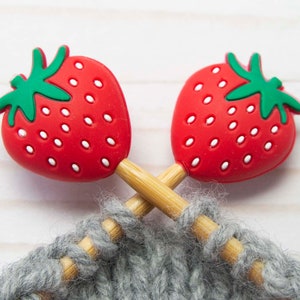 Stitch Stoppers Strawberry Knitting Needle Notions Storage Fruit Food Holders Accessories Tools Hugger Supplies Silicone Point Protectors