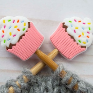 Pink Cupcake Stitch Stoppers Knitting Needle Birthday Point Protectors Holders Notions Accessories Tools Keeper Hugger Supplies Silicone