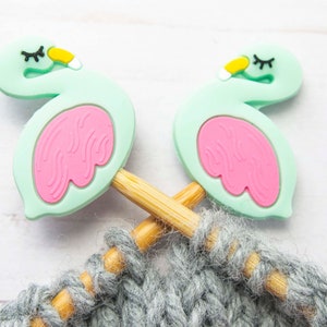 Green Flamingo Knitting Holders Swan Stitch Stoppers Wool Notions Accessories Tools Keeper Hugger Supplies Silicone Point Protectors Bag