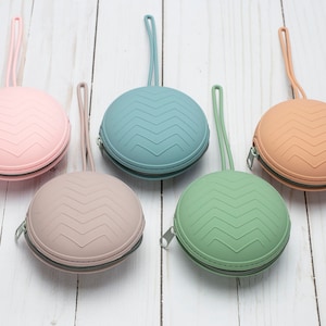 Round Storage Pouch Stitch Stoppers Notions Bag Knitting Holders Accessories Keeper Supplies Needles Silicone Zipper Bag Pastel Tools image 3