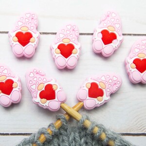 Gnome Stitch Stoppers Pink Knitting Needle Point Protectors Holders Notions Valentine's Day Keeper Hugger Supplies Silicone Bag Storage image 3