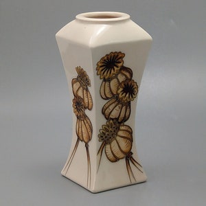Moorcroft pottery Vase Poppy Seed Heads by Helen Dale Numbered edition