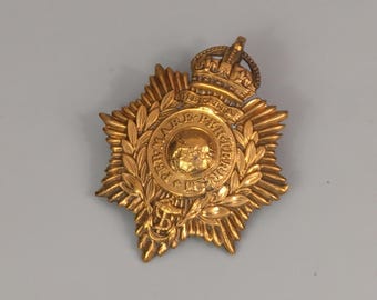 Insignia de casco del Cuerpo de Marines Reales - Objeto de colección militar