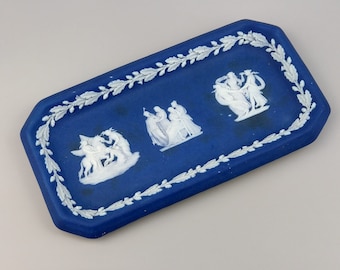 Antik Wedgwood mörkblå Jasperware liten rektangulär ringfat ca 1878