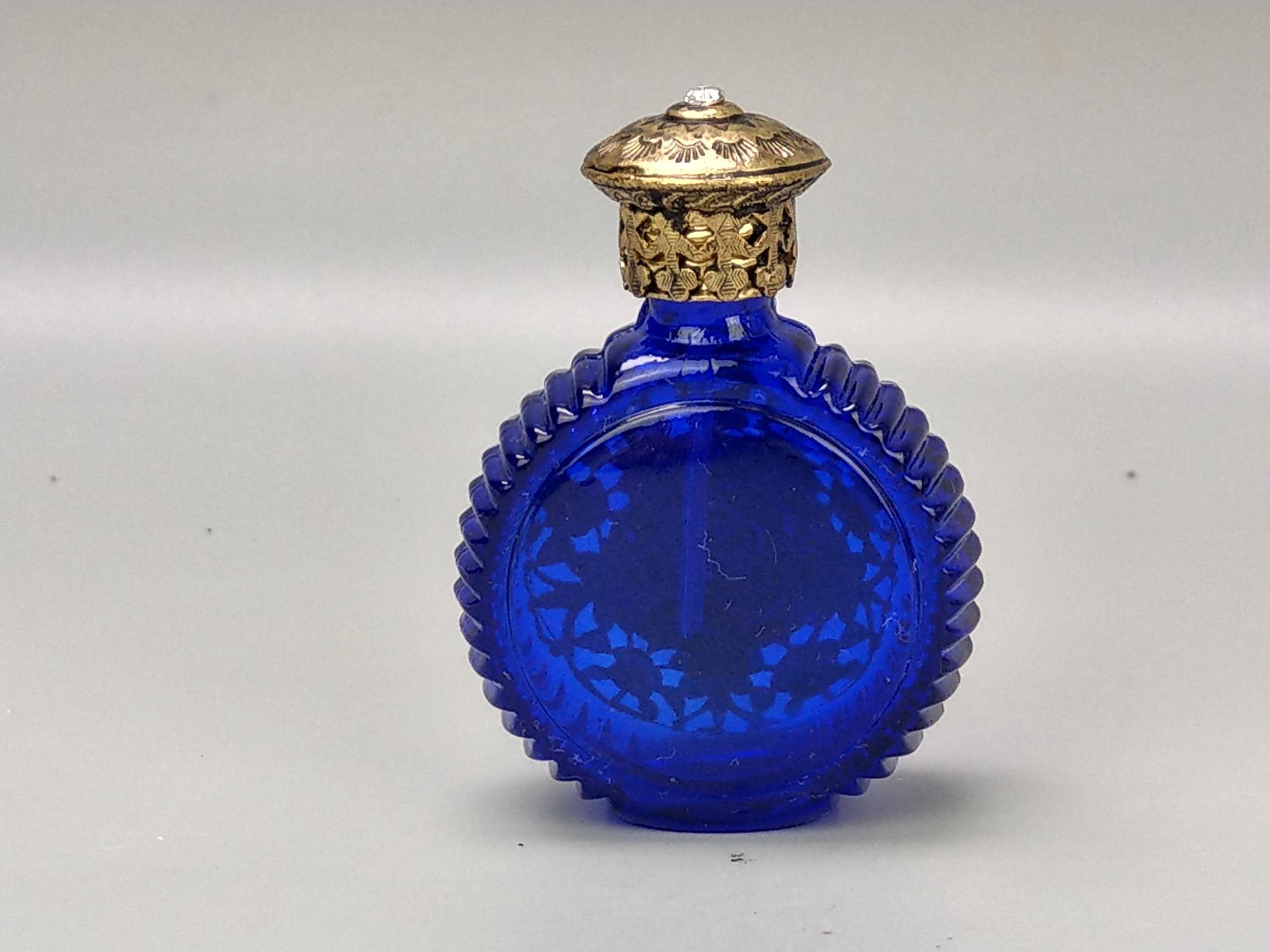 チェコスロバキア産、コバルトブルーの宝石付きヴィンテージ香水瓶