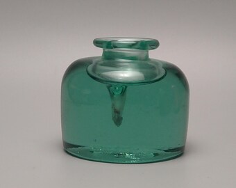 Victorian Green Dump Glass inkwell Paperweight