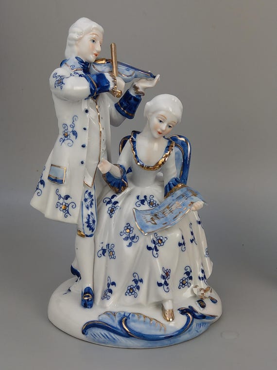 Norleans Japan Figurine Musicians in Blue and White in
