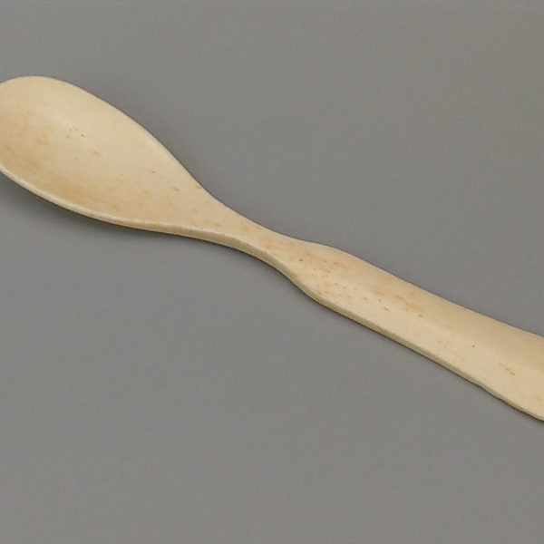 Small Antique Bone Spoon or Apothecary medicine spoon