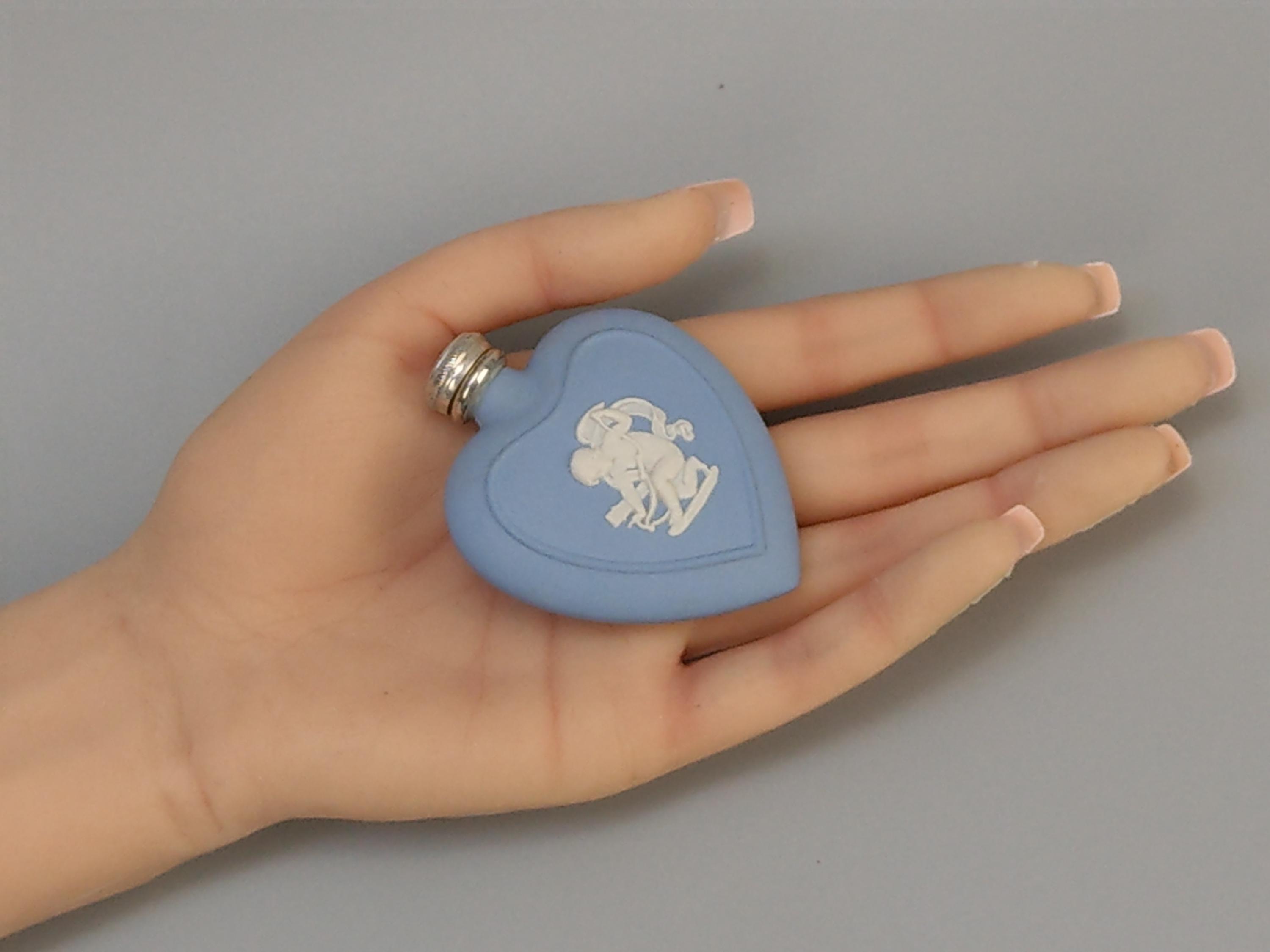 ヴィンテージ ウェッジウッド ジャスパーウェア 香水瓶 キューピッド