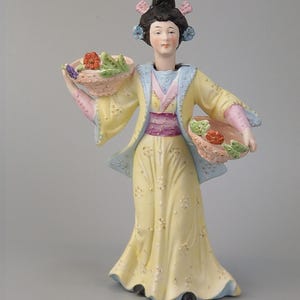 Geisha with Baskets Nodder figurine German Bisque porcelain