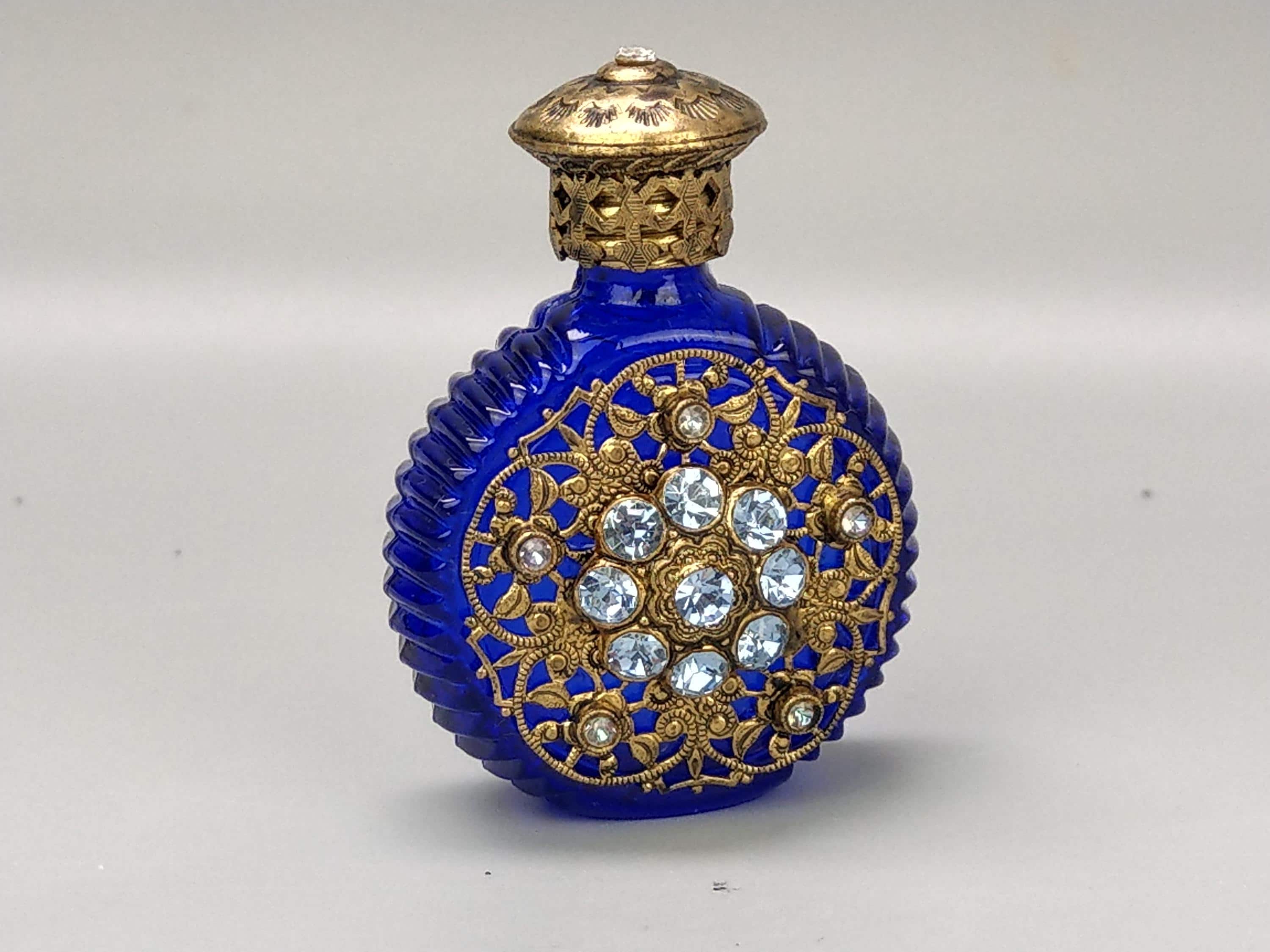 チェコスロバキア産、コバルトブルーの宝石付きヴィンテージ香水瓶