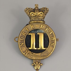11th Fußregiment von Nord Devon Glengarry Mützenabzeichen Mützenabzeichen