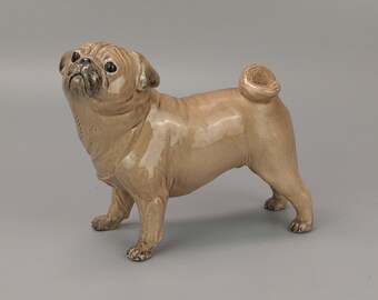 Vintage Mops Hund Figur Charme von Creamware Heredties England