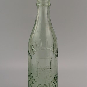 Antique soda Bottle T Hall and Co Heanor by South Yorkshire Glass Bottle Company