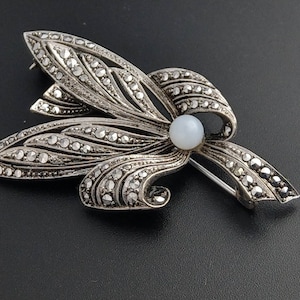 Sterling Silver marcasite floral Brooch