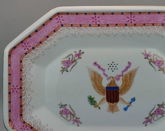 アメリカの紋章が入ったピンクの中華皿 - Etsy 日本