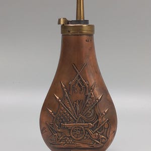 Copper Powder Flask with relief Arms and Armor Made in Italy