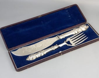 アンティークシルバープレートテーブルサーバーセット：彫刻入り