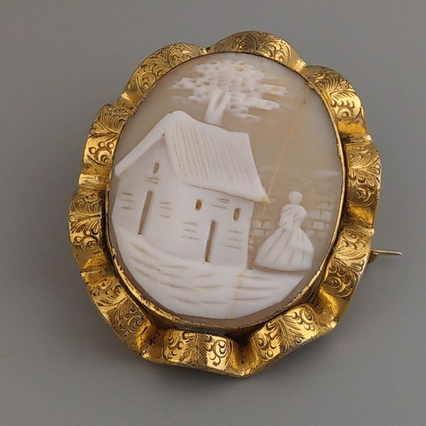 Large Victorian cameo brooch with gilt metal overlay
