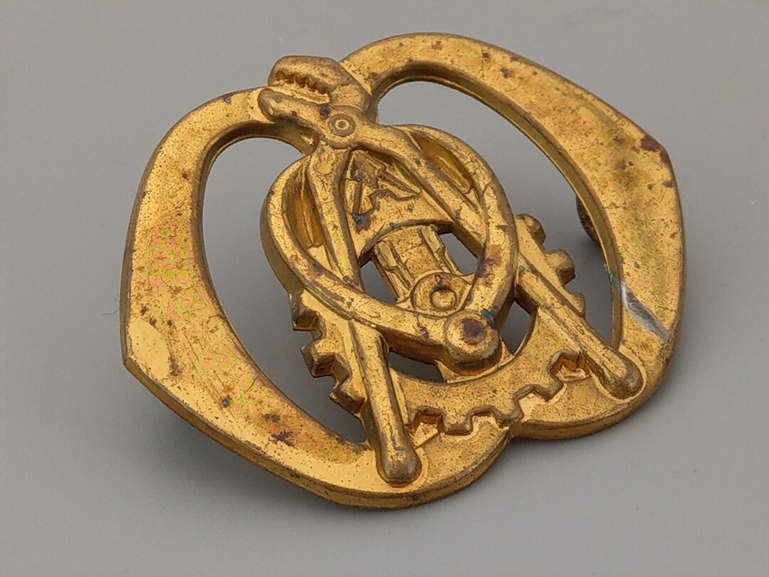 Military Cap Badge Holland: Army Ordnance Electrical and Mechanical ...