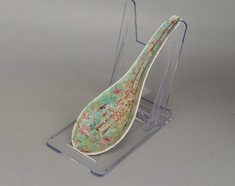 Cuchara sopera de porcelana china antigua Famille Rose con cabeza de cobra.