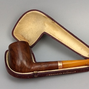 piccadilly tobacco Made in London England Pipes Piccadilly 8oz Pipe Tobacco -
