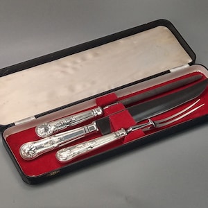Large Carving set silver plated with King Pattern in case