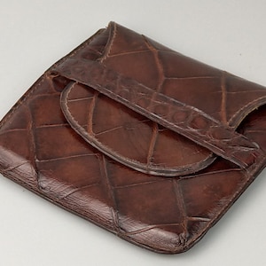 Calf leather crocodile grain small pouch case