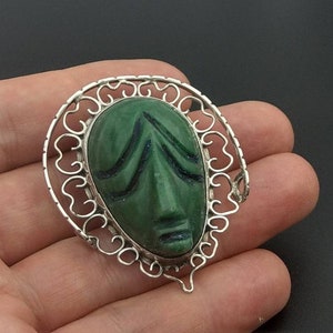 Mexican large Sterling Silver brooch/ pendant with green stone warrior face