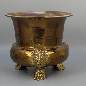 Antique Brass Flower Pot on Lion Mask Foot