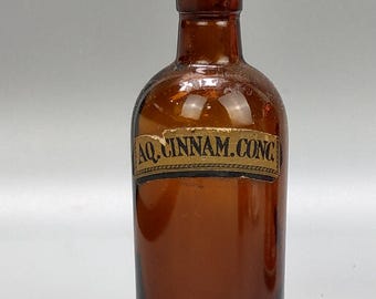Antique Medicine Chemist Bottle Brown AQ Cinnam Conc Davey & Moore