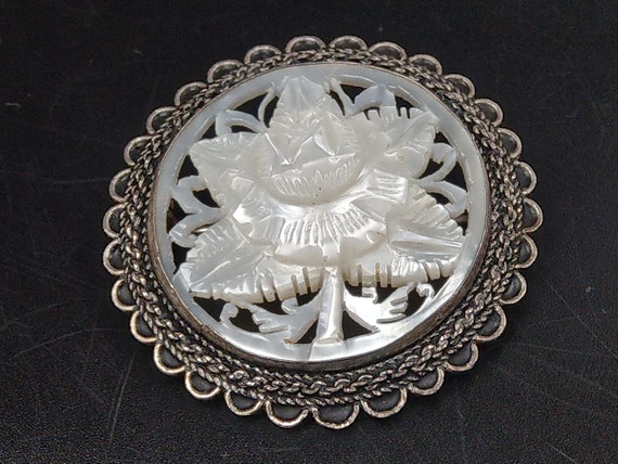 Mother of pearl on sale brooch
