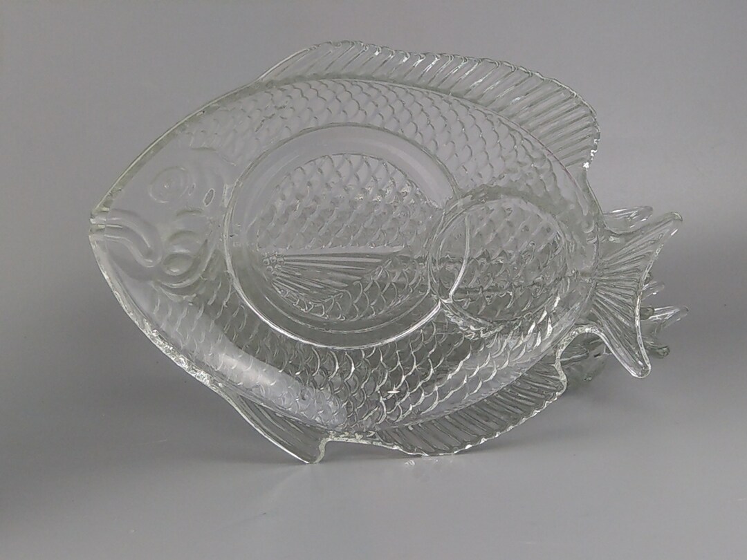 Set of 5 Vintage Glass Fish Plates Etsy