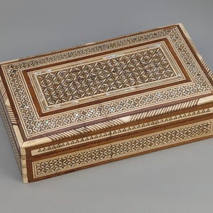 Antique Middle Eastern Wooden Jewellery Box Mosaic With Mother And Pearl