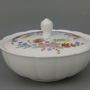 Wedgwood Meadow Sweet Murray Schale