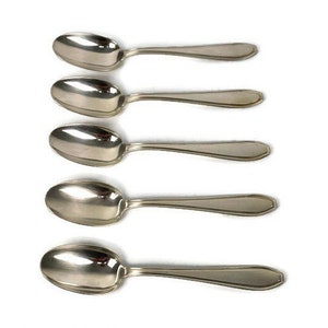 Vintage Silver Plated Spoon Set