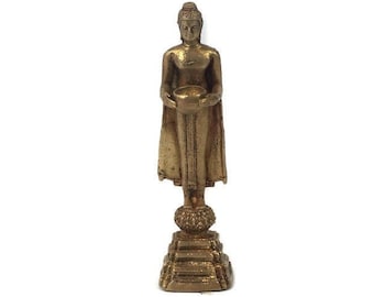 Antique Thai Buddha Statue