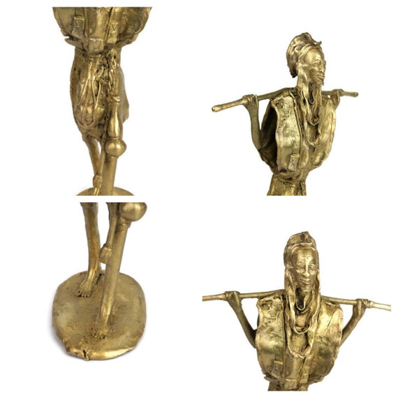 アフリカの民芸品真鍮像、原始的なアフリカの真鍮の置物