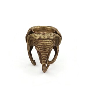 Portacandele antichi a forma di elefante, candeliere a forma di elefante in ottone immagine 4