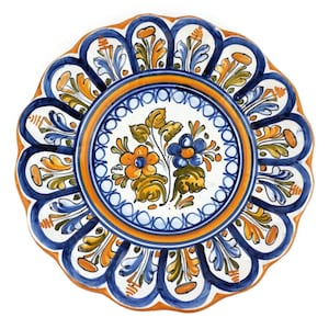 Spanish Wall Hanging Plate, Hand painted Ceramic Wall Plate, Vintage Ceramics Made In Spain, Talavera De La Reina Pottery, Dining Room Decor