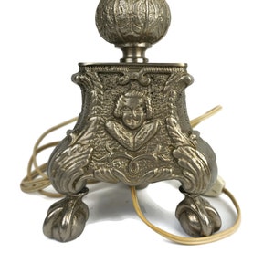 Antique Table Lamp, Horses Table Lamp, Victorian Large Table Lamp image 3