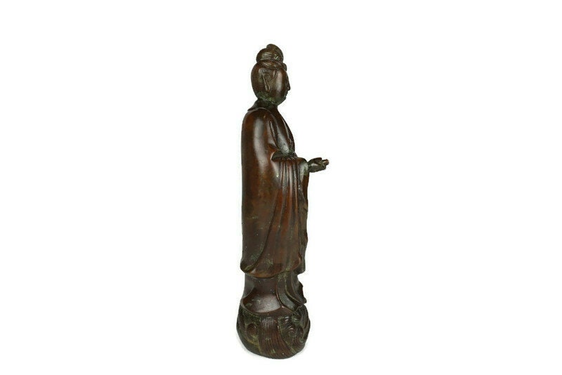 銅製　観音像　観音様　銅像　ブロンズ像　仏像　観音菩薩　骨董　古玩　中国 douhasukannon12.jpg