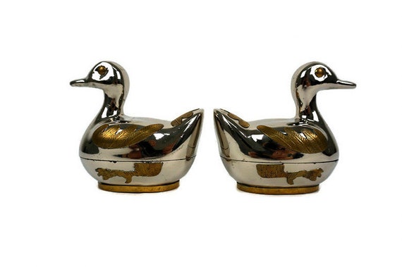 Pair Metal Jewelry Box Duck Figurine, Vintage Met… - image 9