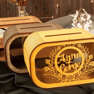 Personalisierte Kartenbox für Hochzeit, Holzdekor